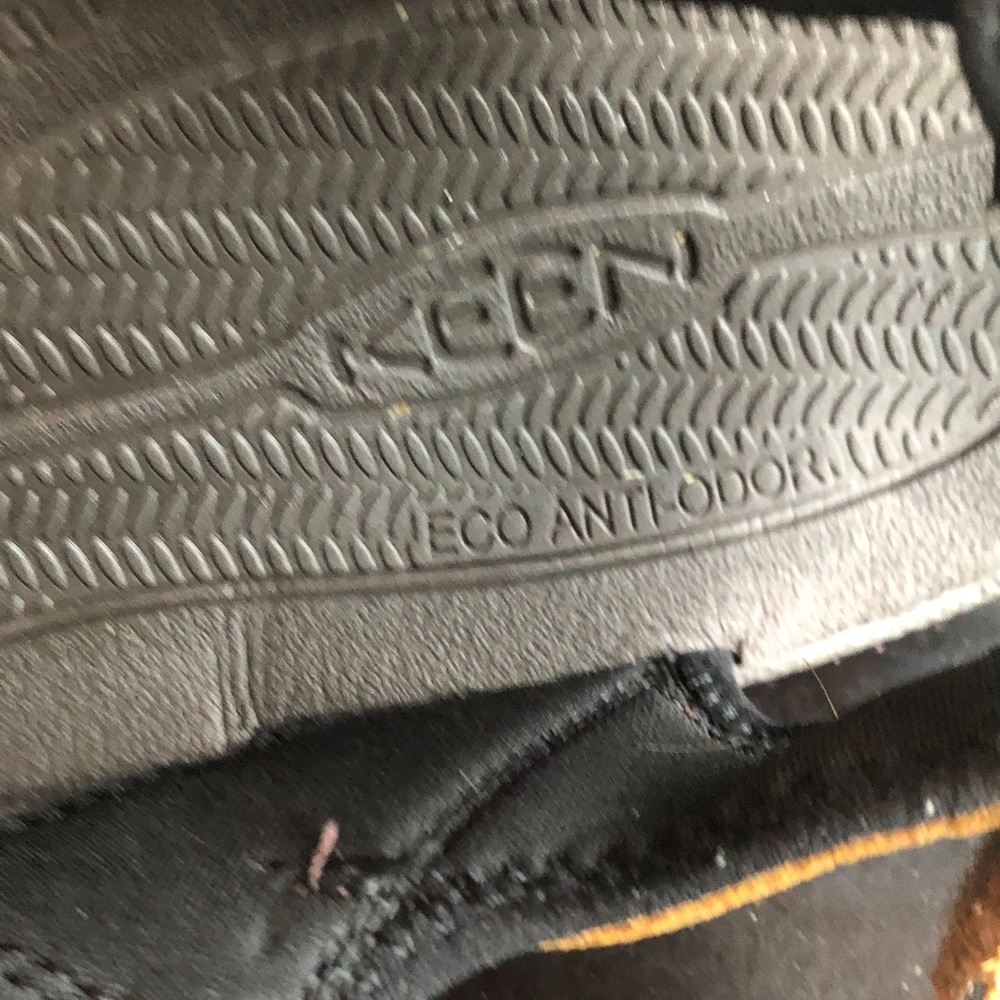 KEEN outdoors hiking sandals size 12 - Picture 6 of 7